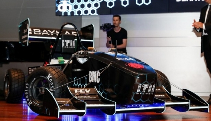 İTÜ Racing’in Yeni Elektrikli Aracı Gücünü TotalEnergies’ten Alıyor