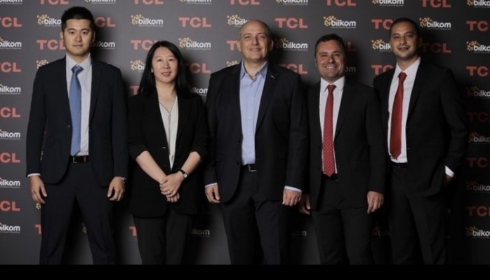TCL Yeni TV Serisini Tanıttı