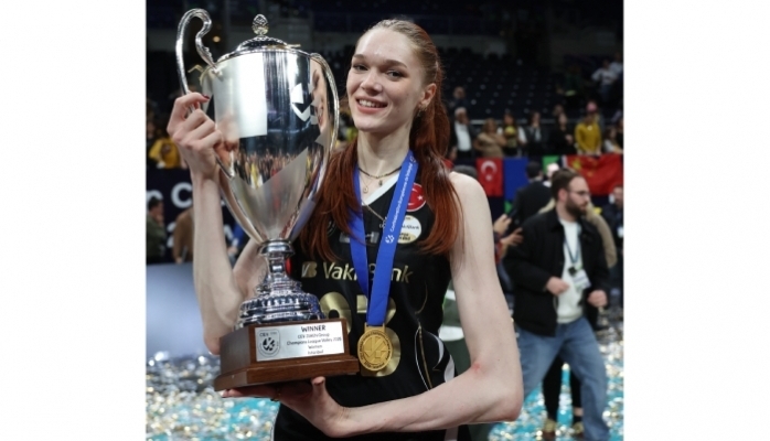 Under Armour Sporcusu Marina Markova Sezonu Çifte Zaferle Kapattı