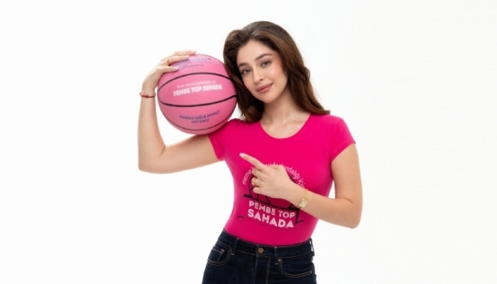 Pembe Top 13. Kez Havalanacak Farkındalık Çağrısını Cemre Baysel Yapacak