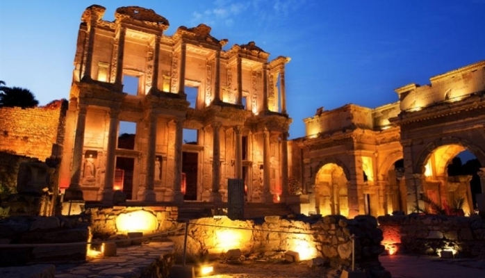 Prontotour Gece Müzeciliği'ni Turizmin Yeni Deneyim Alanına Dönüştürüyor!