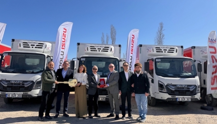 Anadolu Isuzu'dan Eker Süt Ürünleri'ne Yeni Isuzu NLR Teslimatı 