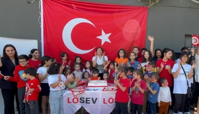 Lösemili Çocukların 23 Nisan Coşkusu