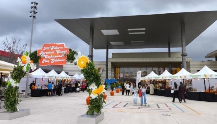 M1 Adana AVM'de Portakal Çiçeği Karnavalı Yoğun Katılımla Gerçekleşti