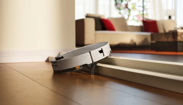İnce Tasarım Güçlü Performans: Roborock Saros 20 Sonic