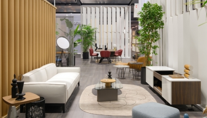 Hafifledik Beyazladık Yeniden Başladık: IQON'da 2026 Cloud Dancer Etkisi