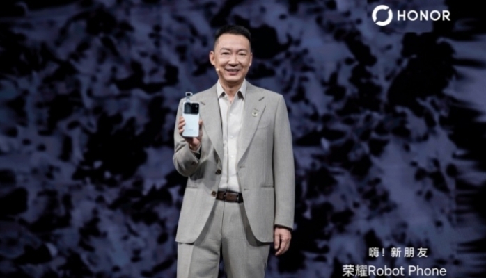 HONOR Sinematik Çekim ve Yapay Zekaya Beden Kazandırdı: Robot Phone