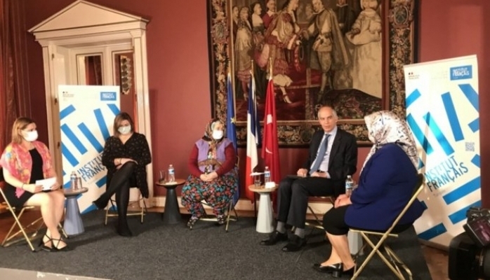 Engel Tanımayan Kadınlar Fransa Büyükelçiliği'nde