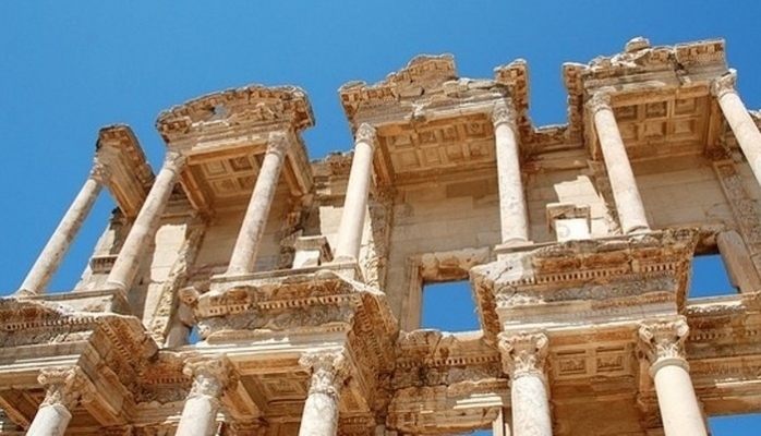 ''Müze Giriş Fiyatları Yerli Turistleri ve Esnafı Mağdur Ediyor''