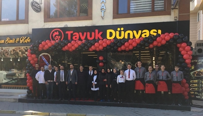 Yeni Restoranını Gölcük’te Açtı