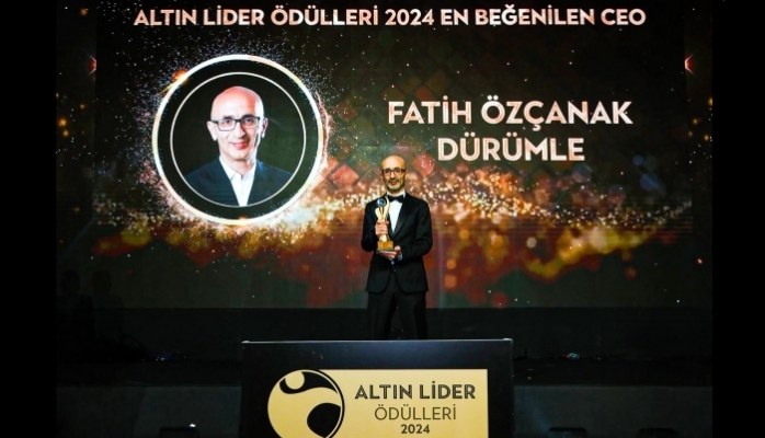 Dürümle CEO'su Fatih Özçanak'a ‘Altın Lider’ Ödülü